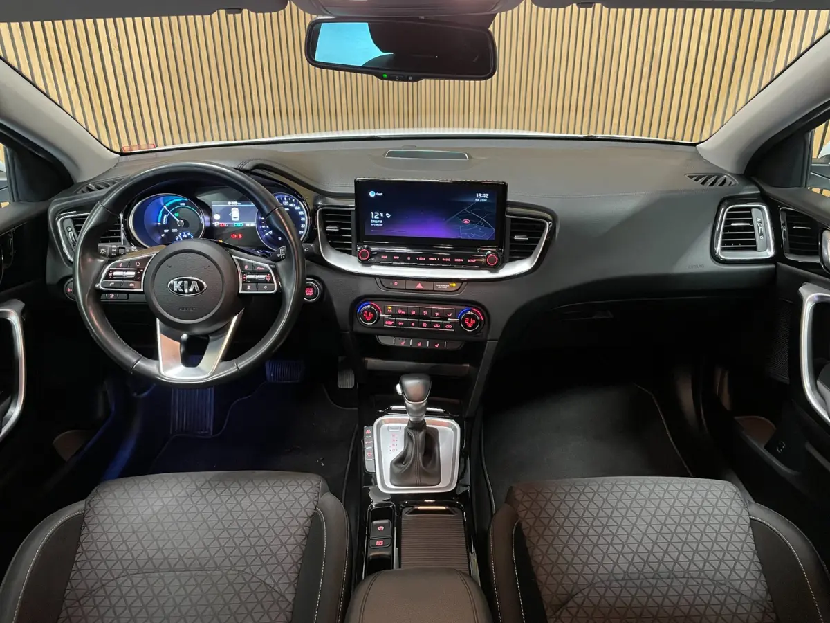 1.6 GDI PHEV DynamicLine|AFN. TREKHAAK|ACC|STOEL+STUURVERW|CARPLAY|CAMERA|CRUISE+CLIMA|INCL. BTW|1e EIGENAAR|