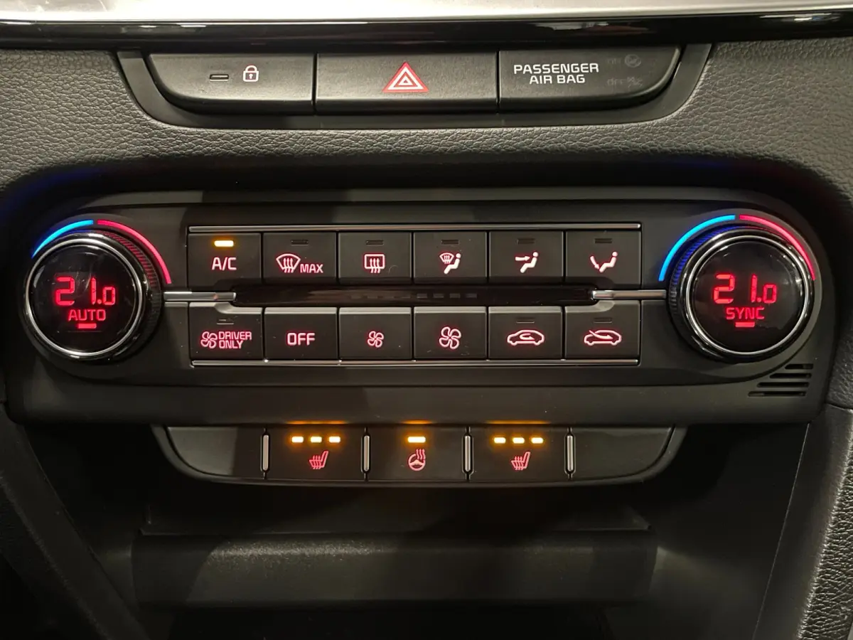 1.6 GDI PHEV DynamicLine|AFN. TREKHAAK|ACC|STOEL+STUURVERW|CARPLAY|CAMERA|CRUISE+CLIMA|INCL. BTW|1e EIGENAAR|