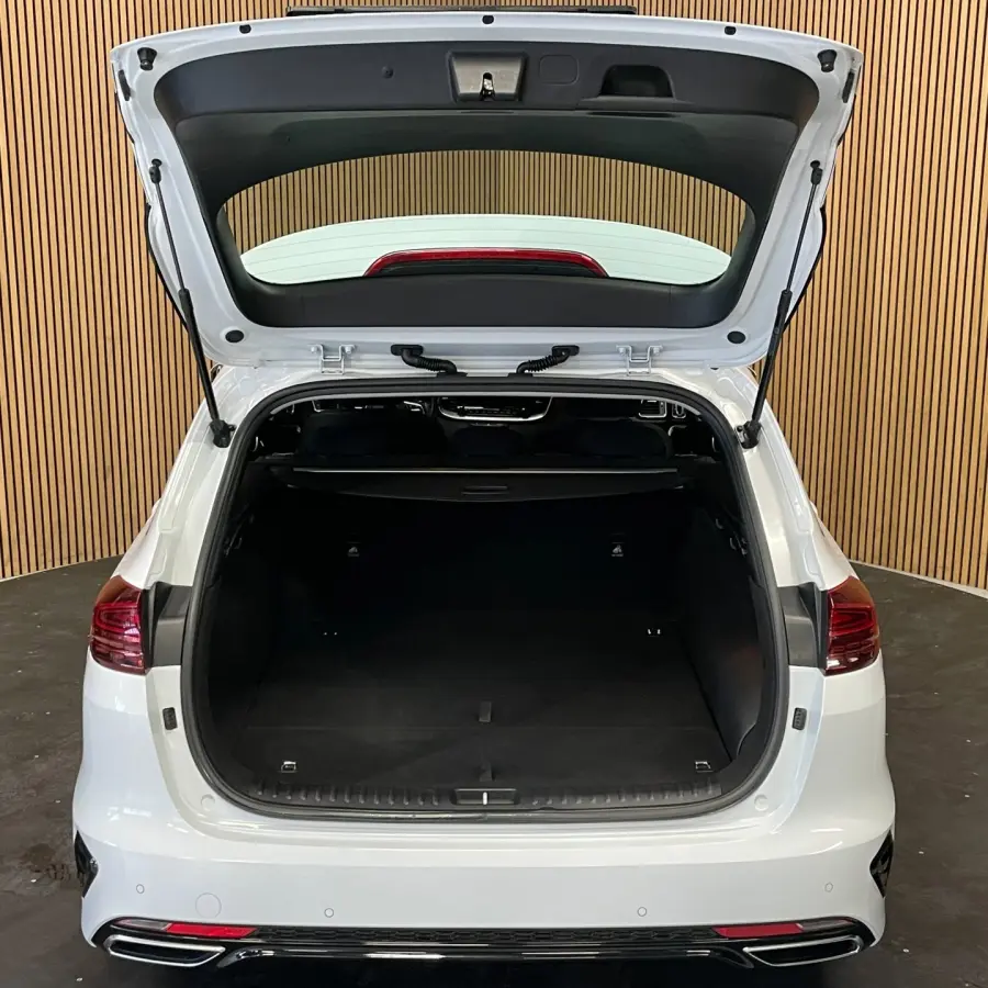 1.6 GDI PHEV DynamicLine|AFN. TREKHAAK|ACC|STOEL+STUURVERW|CARPLAY|CAMERA|CRUISE+CLIMA|INCL. BTW|1e EIGENAAR|
