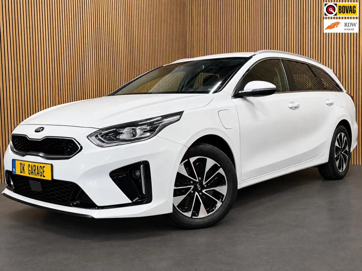 1.6 GDI PHEV DynamicLine|AFN. TREKHAAK|ACC|STOEL+STUURVERW|CARPLAY|CAMERA|CRUISE+CLIMA|INCL. BTW|1e EIGENAAR|
