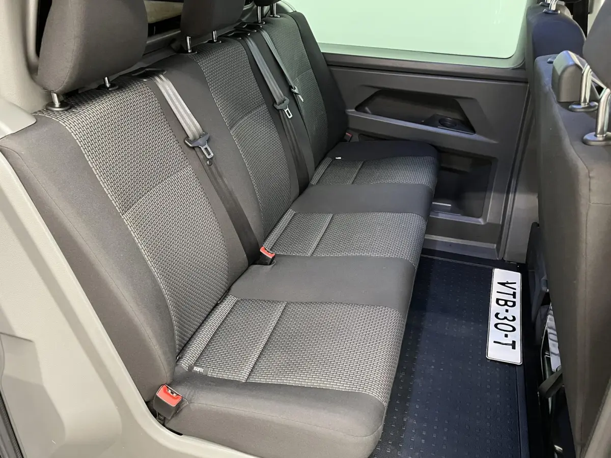 2.0 TDI L2H1 Highline Automaat Airco Cruise Control Apple Carplay/Android Auto Trekhaak Parkeersensoren