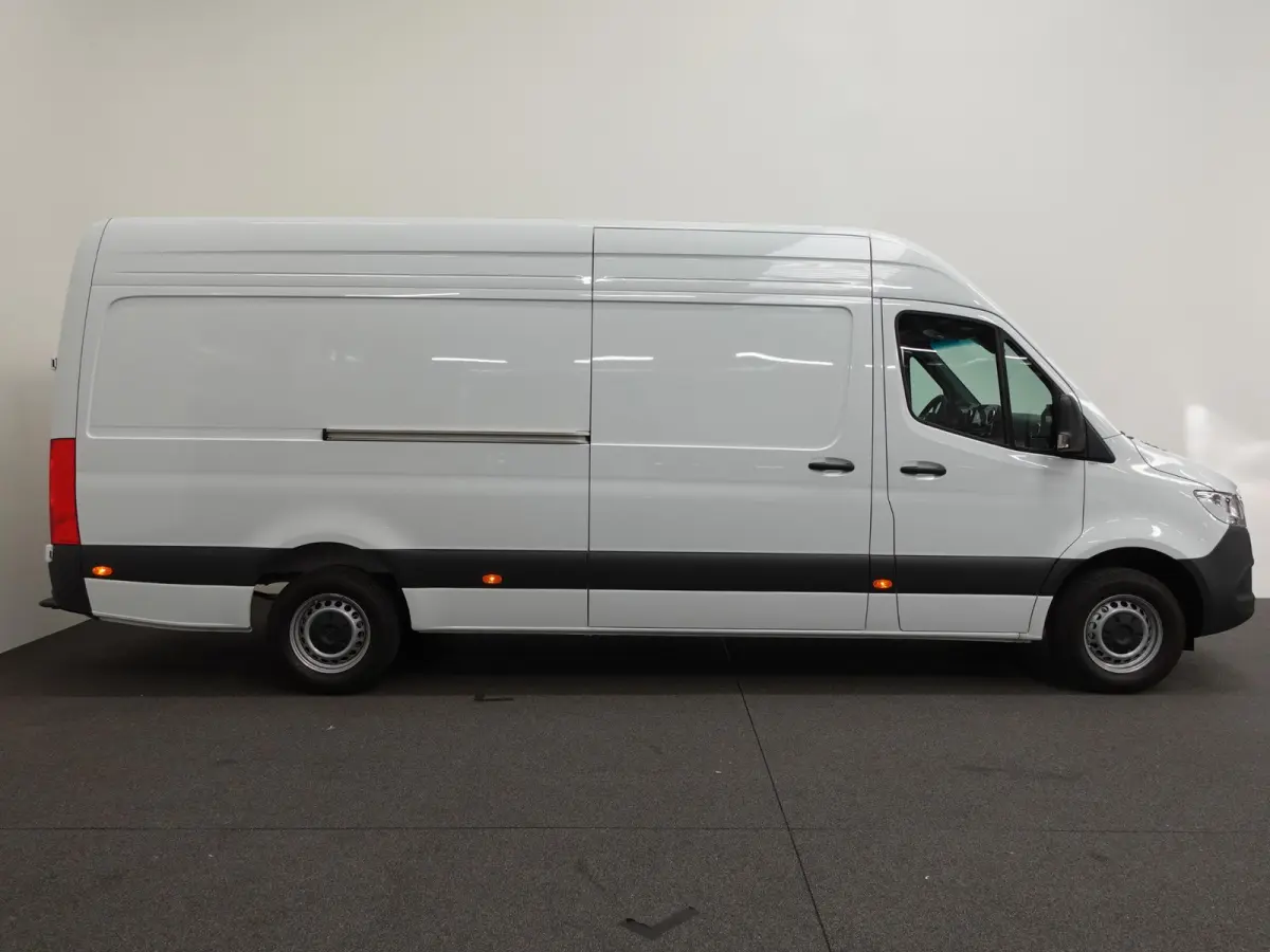 315 L3 Automaat Airco Cruise Control Navigatie