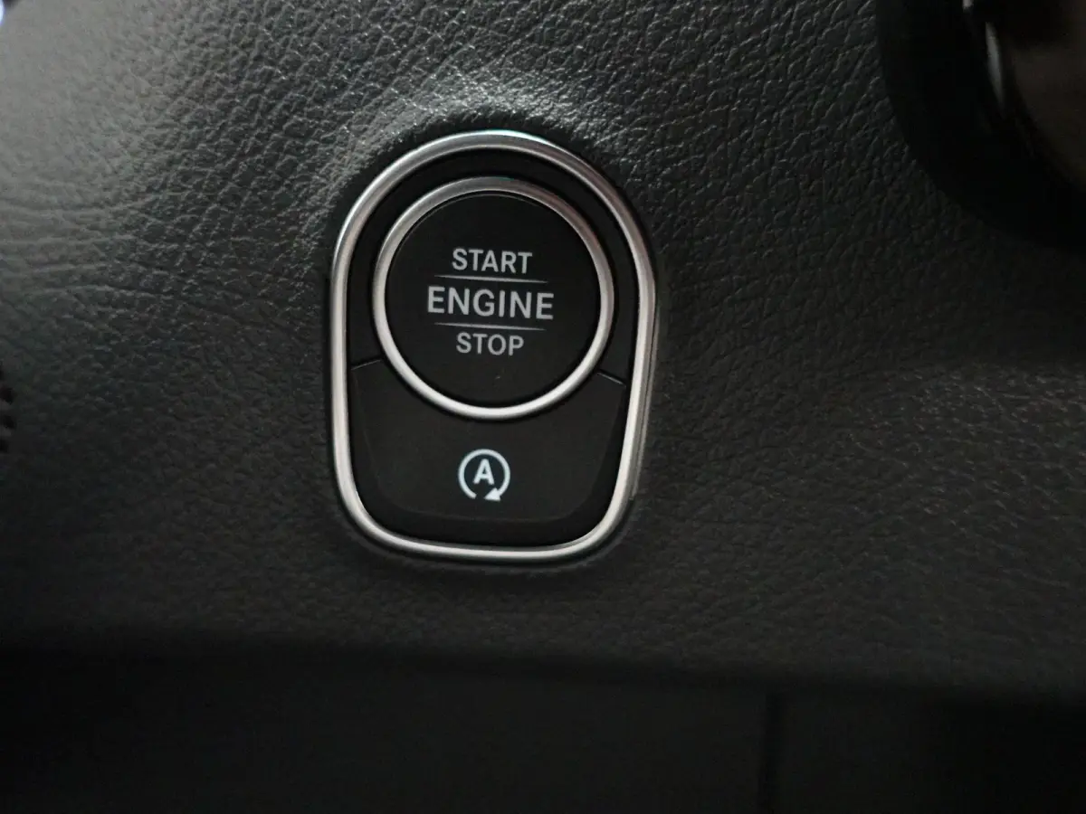 315 L3 Automaat Airco Cruise Control Navigatie