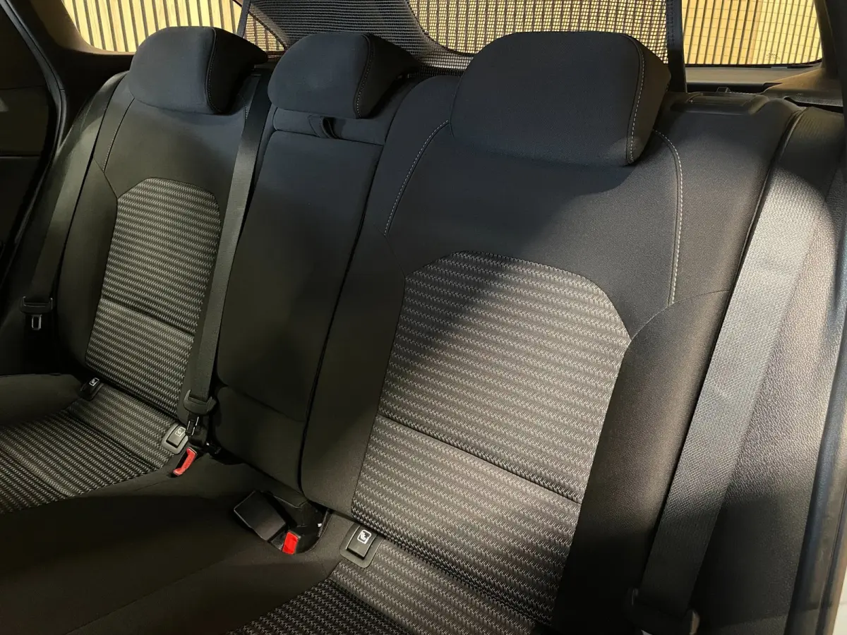 1.5 T-GDi GT-Line|160PK|AUTOMAAT|ACC|JBL|KEYLESS|CARPLAY|ANDROID|STOEL+STUURVERW|CAMERA|CRUISE+CLIMA|1e EIG.|