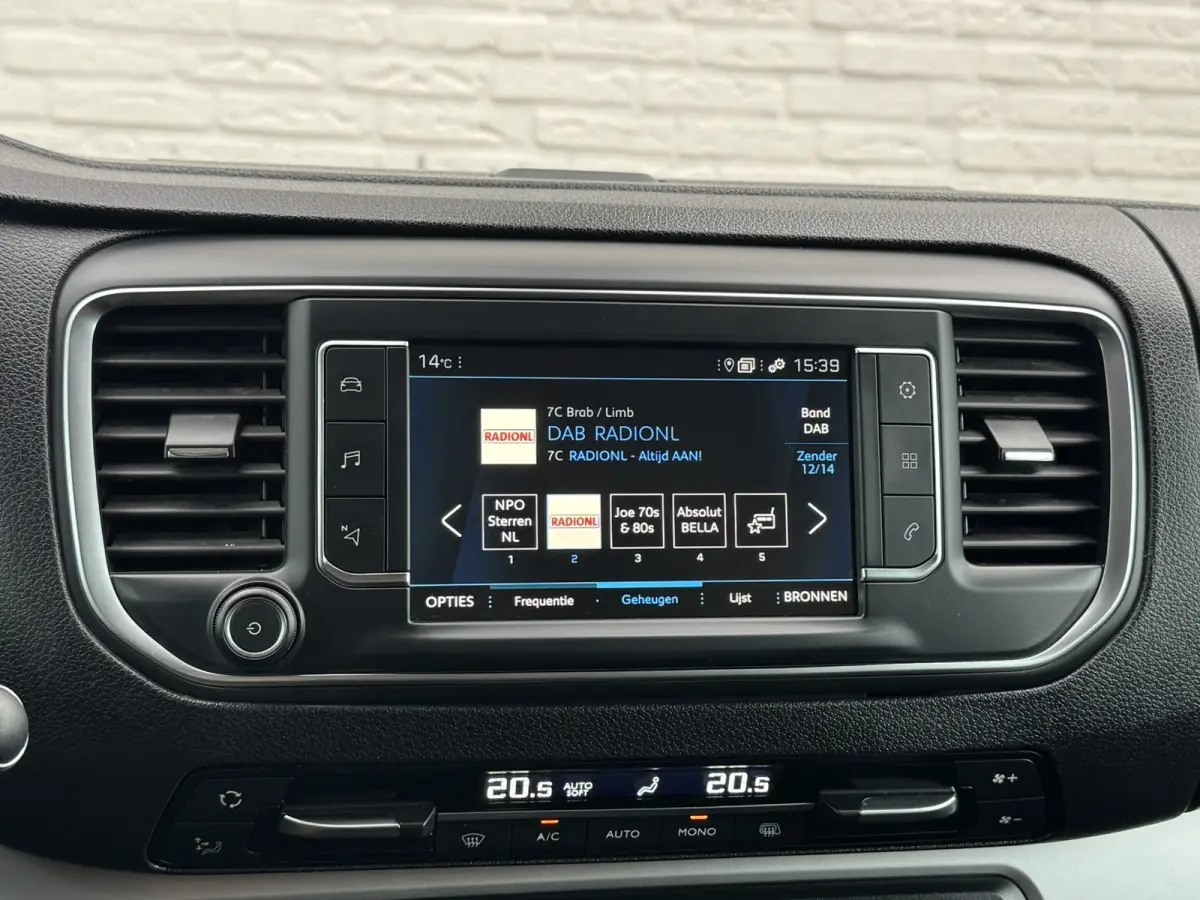 2.0 BlueHDI 180 Long Sport MARGE Automaat Trekhaak Leder Camera CarPlay Navigatie Cruise