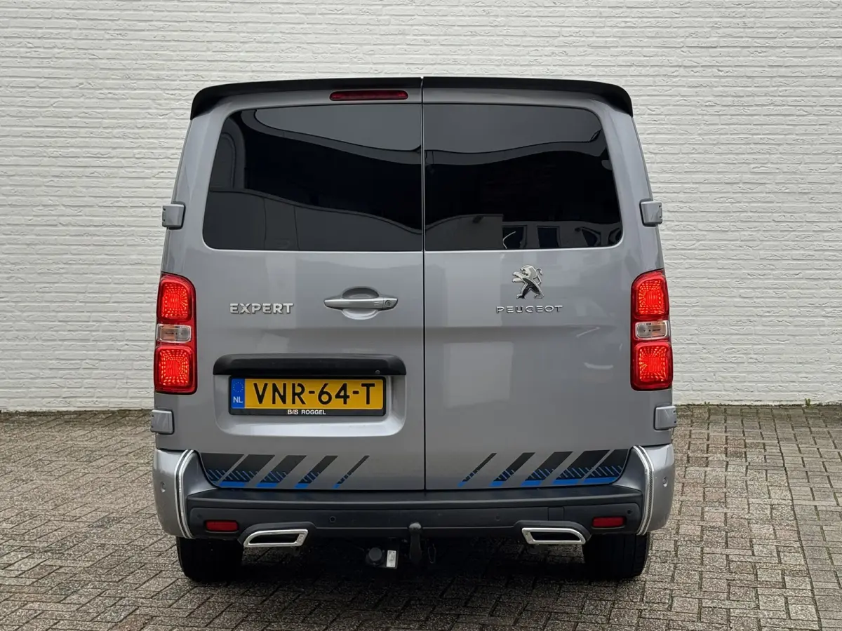 2.0 BlueHDI 180 Long Sport MARGE Automaat Trekhaak Leder Camera CarPlay Navigatie Cruise