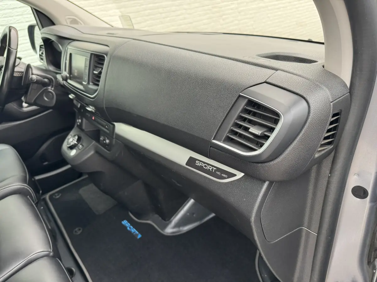 2.0 BlueHDI 180 Long Sport MARGE Automaat Trekhaak Leder Camera CarPlay Navigatie Cruise