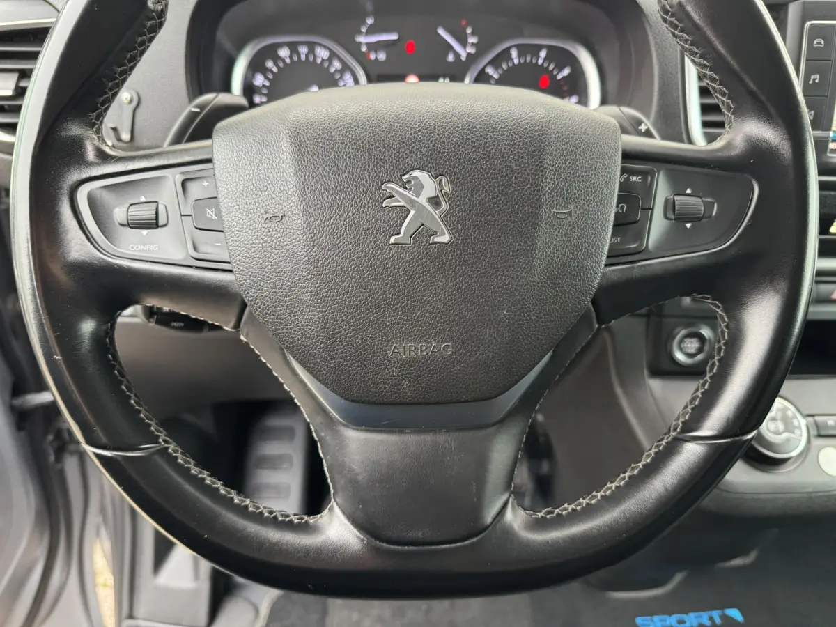 2.0 BlueHDI 180 Long Sport MARGE Automaat Trekhaak Leder Camera CarPlay Navigatie Cruise