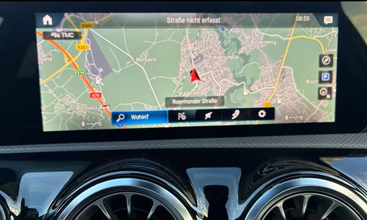 250e AMG ** NIGHT, MBUX+, PANO, TREKH, HuD, 2-Zone CLIMA, 19-inch LMV,  ** 1e EIG - UNFALLFREI ** ** INFORMEER OOK NAAR ONZE AANTREKKELIJKE FINANCIAL-LEASE TARIEVEN **