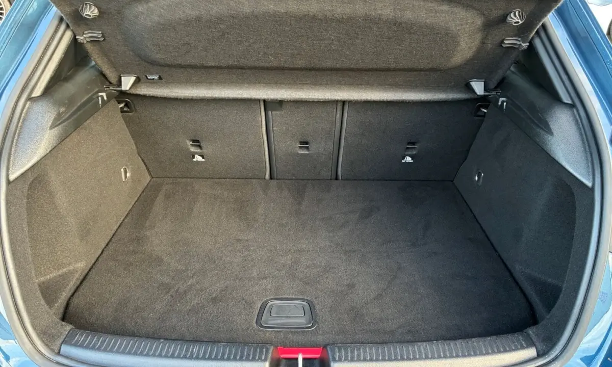 250e AMG ** NIGHT, MBUX+, PANO, TREKH, HuD, 2-Zone CLIMA, 19-inch LMV,  ** 1e EIG - UNFALLFREI ** ** INFORMEER OOK NAAR ONZE AANTREKKELIJKE FINANCIAL-LEASE TARIEVEN **