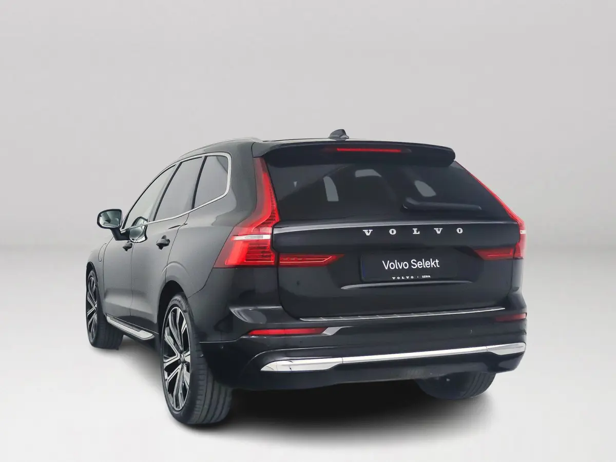 T8 Plug-in hybrid AWD R-Design | Panoramadak | 360° camera | Bowers & Wilkins | Luchtvering | Stoelventilatie | Stoel- en stuurverwarming | Trekhaak