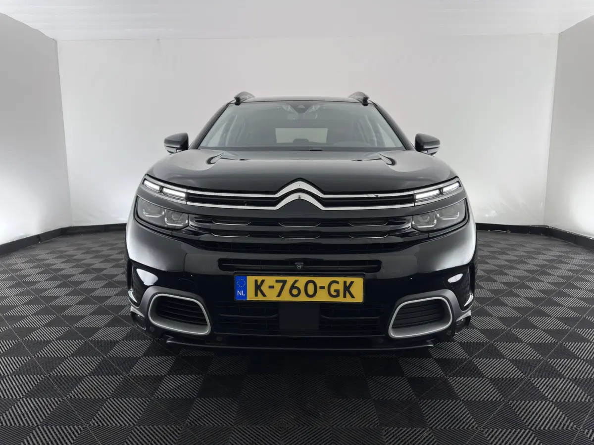 1.6 Plug-in Hybrid 225 Business Plus (Plug-in) Aut. *LEATHER-FABRIC | NAVI-FULLMAP | FULL-LED | KEYLESS | TOPVIEW | ECC | PRIVACY-GLASS | PDC | CRUISE | DAB | DIGI-COCKPIT | CARPLAY |  LANE-