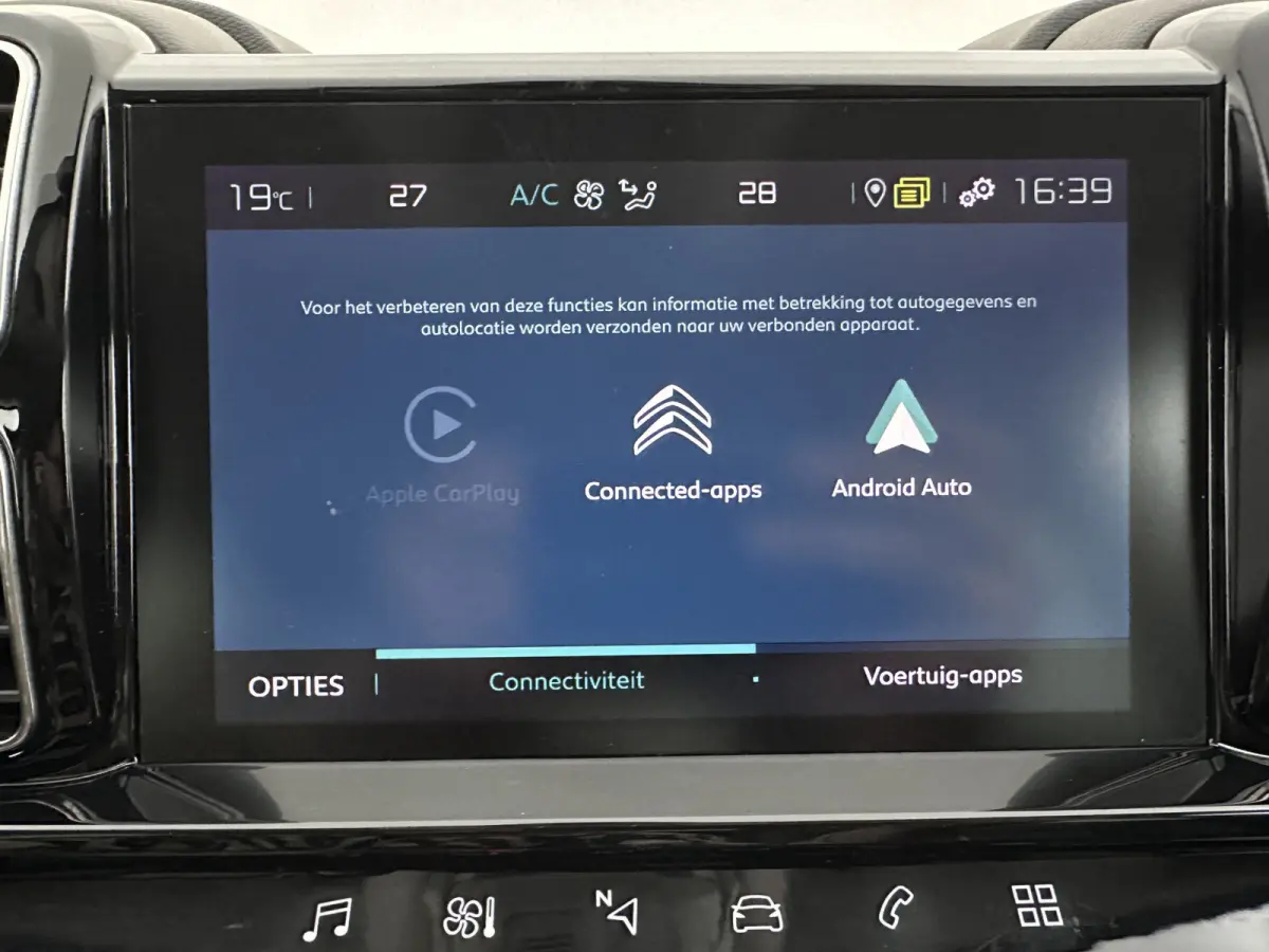 1.6 Plug-in Hybrid 225 Business Plus (Plug-in) Aut. *LEATHER-FABRIC | NAVI-FULLMAP | FULL-LED | KEYLESS | TOPVIEW | ECC | PRIVACY-GLASS | PDC | CRUISE | DAB | DIGI-COCKPIT | CARPLAY |  LANE-