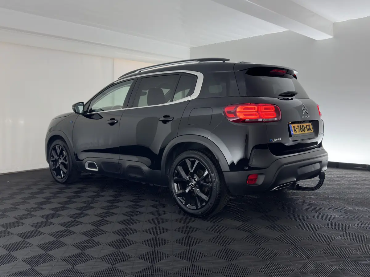 1.6 Plug-in Hybrid 225 Business Plus (Plug-in) Aut. *LEATHER-FABRIC | NAVI-FULLMAP | FULL-LED | KEYLESS | TOPVIEW | ECC | PRIVACY-GLASS | PDC | CRUISE | DAB | DIGI-COCKPIT | CARPLAY |  LANE-