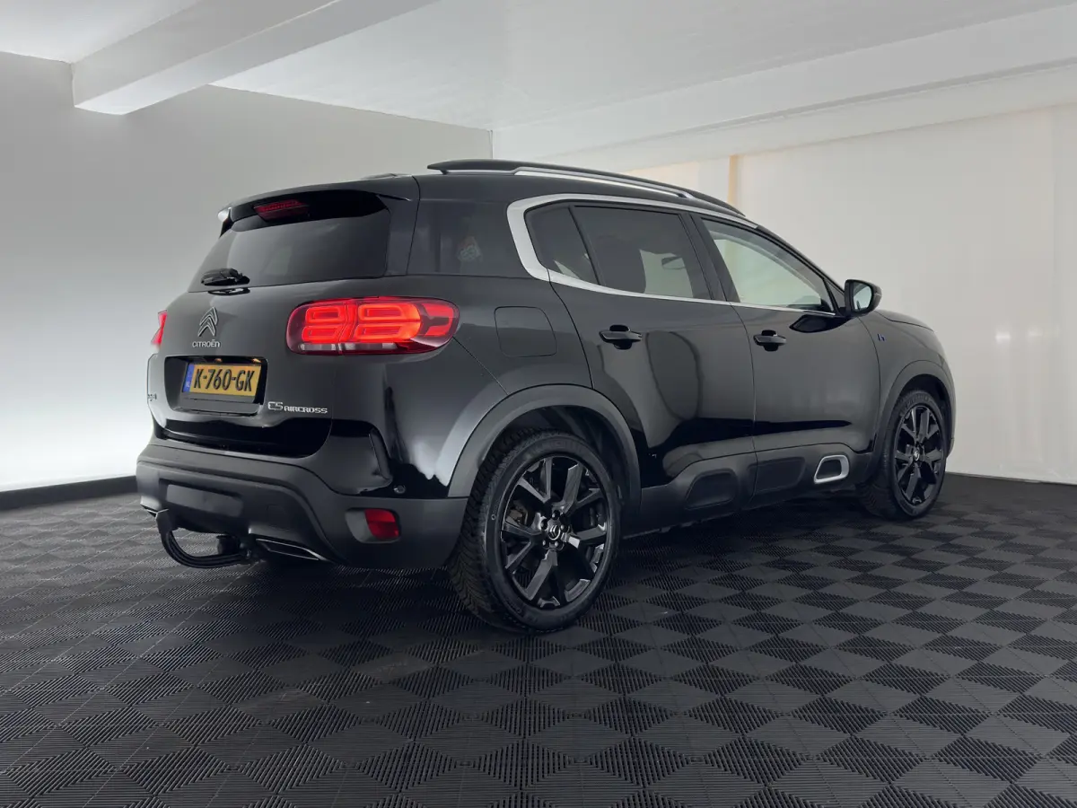 1.6 Plug-in Hybrid 225 Business Plus (Plug-in) Aut. *LEATHER-FABRIC | NAVI-FULLMAP | FULL-LED | KEYLESS | TOPVIEW | ECC | PRIVACY-GLASS | PDC | CRUISE | DAB | DIGI-COCKPIT | CARPLAY |  LANE-