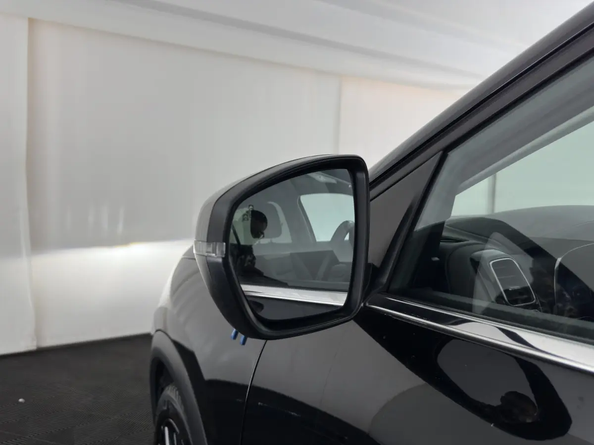 1.6 Plug-in Hybrid 225 Business Plus (Plug-in) Aut. *LEATHER-FABRIC | NAVI-FULLMAP | FULL-LED | KEYLESS | TOPVIEW | ECC | PRIVACY-GLASS | PDC | CRUISE | DAB | DIGI-COCKPIT | CARPLAY |  LANE-