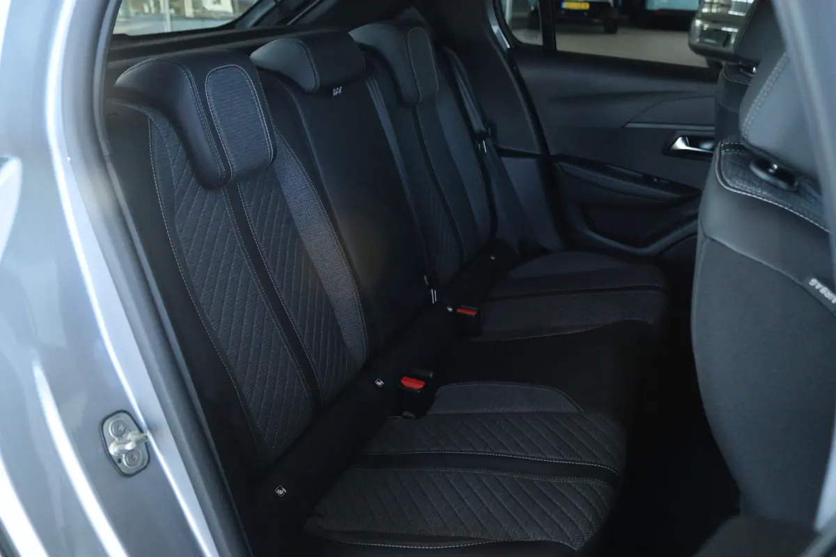 E-Style Limited 50 kWh | SOH 100% | Cruise Control | Stoelverwarming | Warmtepomp | Carplay | Parkeersensoren | LED