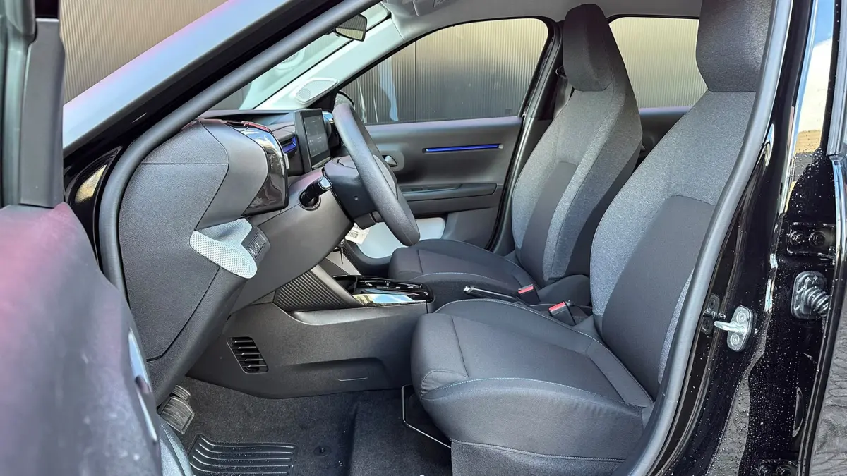 Tonic 113pk Comfort Range 44 kWh | Airco | Apple Carplay/Android Auto|telefoonintegratie premium | Buitenspiegels elektrisch verstelbaar
