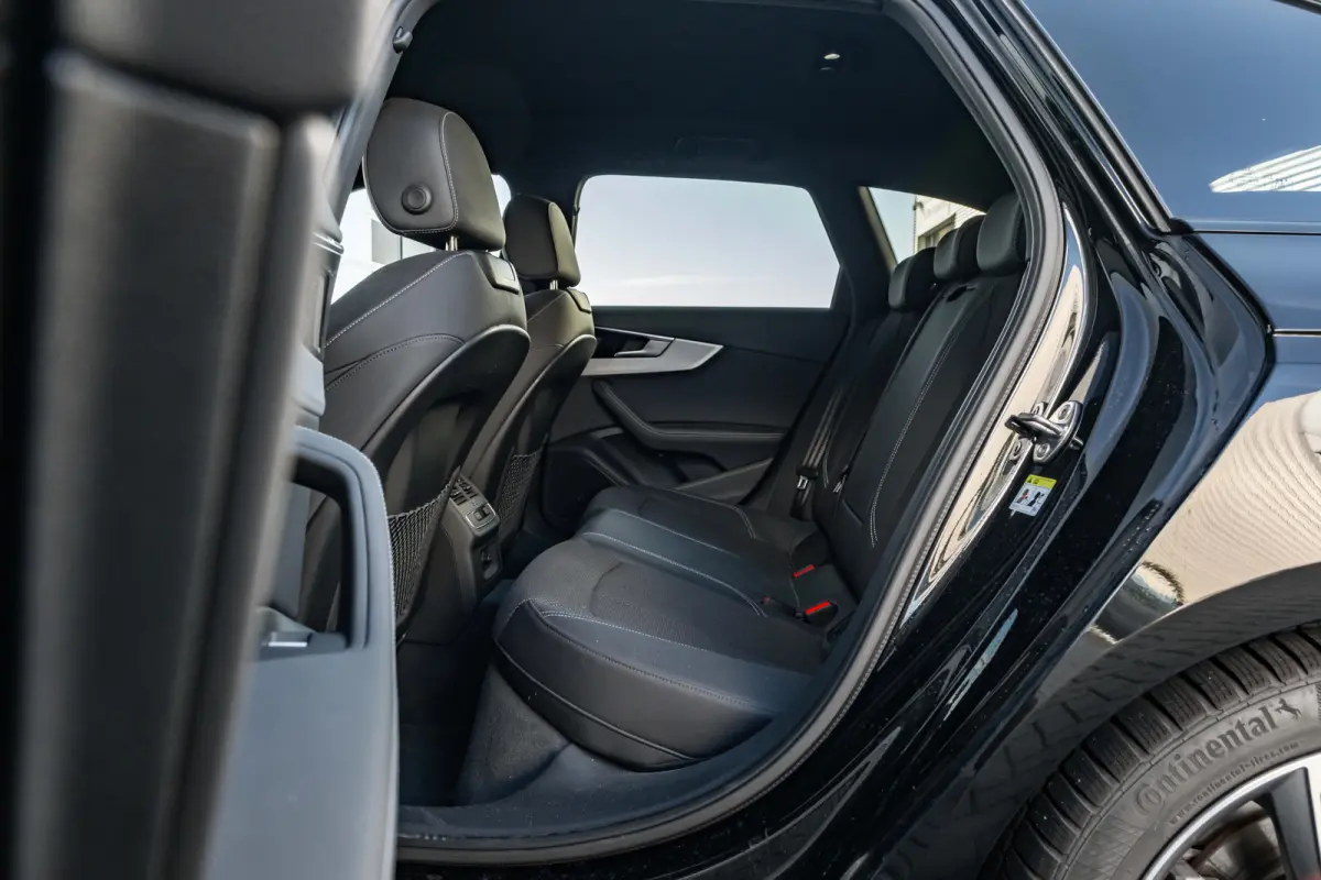 35 TFSI S edition 150PK | Adaptieve Cruise Control | Elek. Inklapbare Spiegels | Zwart optiekpakket Plus | Assistentie Pakket Tour