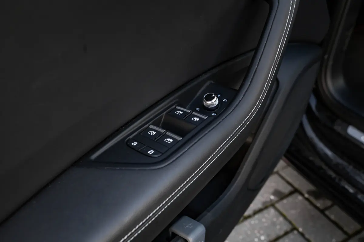 35 TFSI S edition 150PK | Adaptieve Cruise Control | Elek. Inklapbare Spiegels | Zwart optiekpakket Plus | Assistentie Pakket Tour