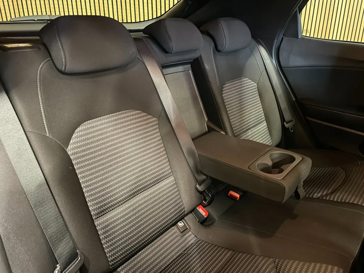1.0 T-GDi DynamicLine|120PK|FACELIFT|APPLE CARPLAY|ANDROID AUTO|STOEL-,STUURVERW|CAMERA|CRUISE,CLIMATE|1E EIG.|INCL.BTW|
