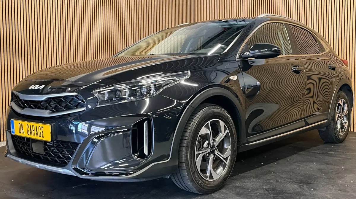 1.0 T-GDi DynamicLine|120PK|FACELIFT|APPLE CARPLAY|ANDROID AUTO|STOEL-,STUURVERW|CAMERA|CRUISE,CLIMATE|1E EIG.|INCL.BTW|