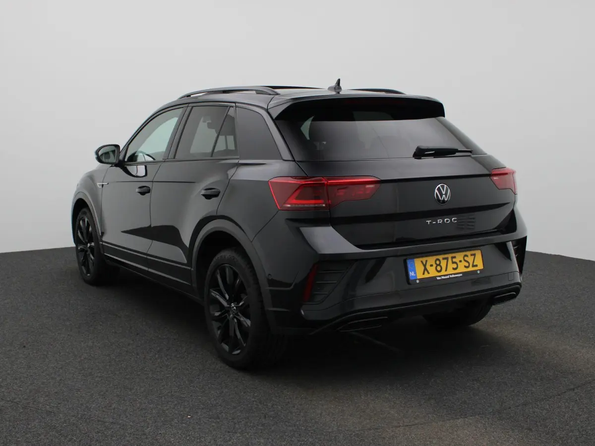 1.5 TSI R-Line Business | 150 PK | Automaat | Black Style | Keyless | Stoelverwarming | Digital Cockpit PRO | Navigatie | Carplay / Android Auto | Parkeercamera |