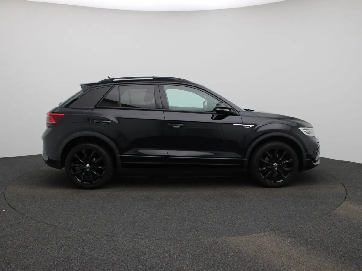 1.5 TSI R-Line Business | 150 PK | Automaat | Black Style | Keyless | Stoelverwarming | Digital Cockpit PRO | Navigatie | Carplay / Android Auto | Parkeercamera |