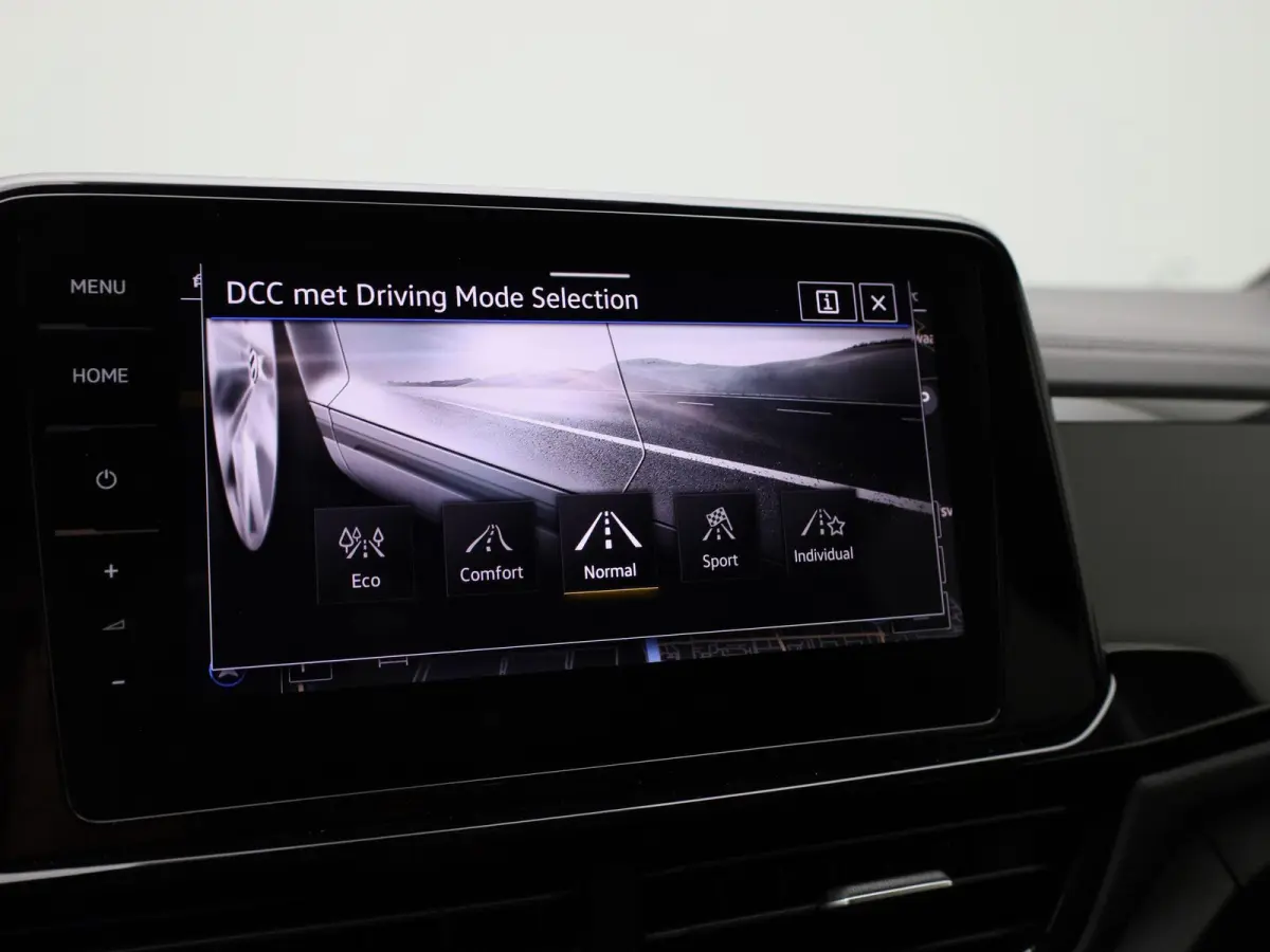 1.5 TSI R-Line Business | 150 PK | Automaat | Black Style | Keyless | Stoelverwarming | Digital Cockpit PRO | Navigatie | Carplay / Android Auto | Parkeercamera |