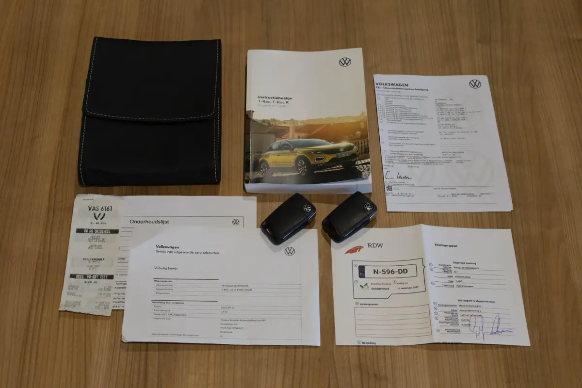 1.0 TSI 95pk DSG Life Edition | Achteruitrijcamera | Trekhaak | Stoelverwarming