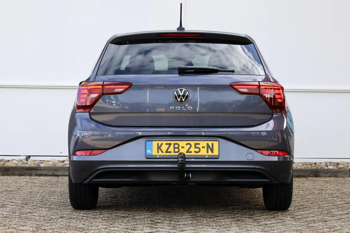 1.0 TSI 95pk DSG Life Edition | Achteruitrijcamera | Trekhaak | Stoelverwarming