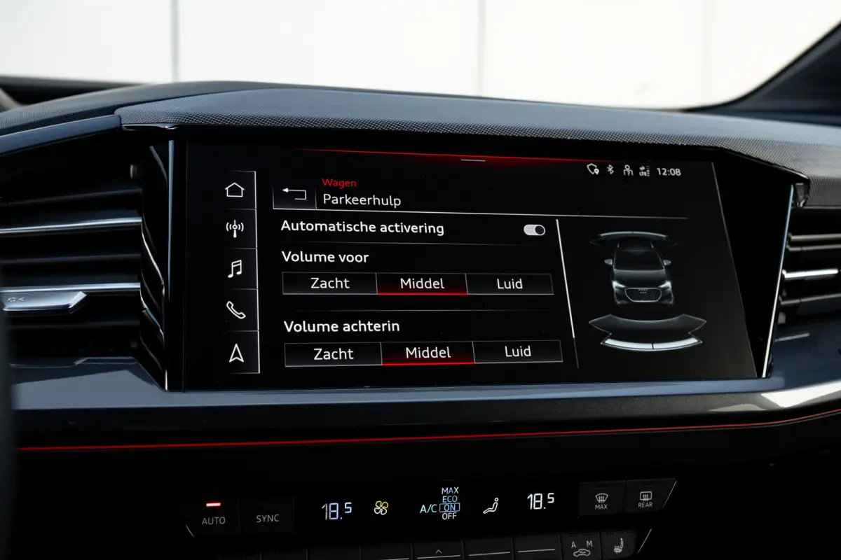 45 S Edition 82 kWh 285 PK | Achteruitrijcamera | Head-up | Elektrische stoelen | Privacy glas