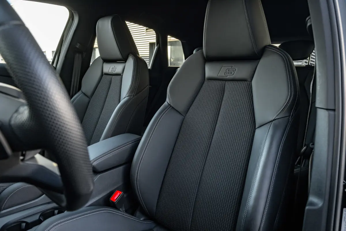 45 S Edition 82 kWh 285 PK | Achteruitrijcamera | Head-up | Elektrische stoelen | Privacy glas