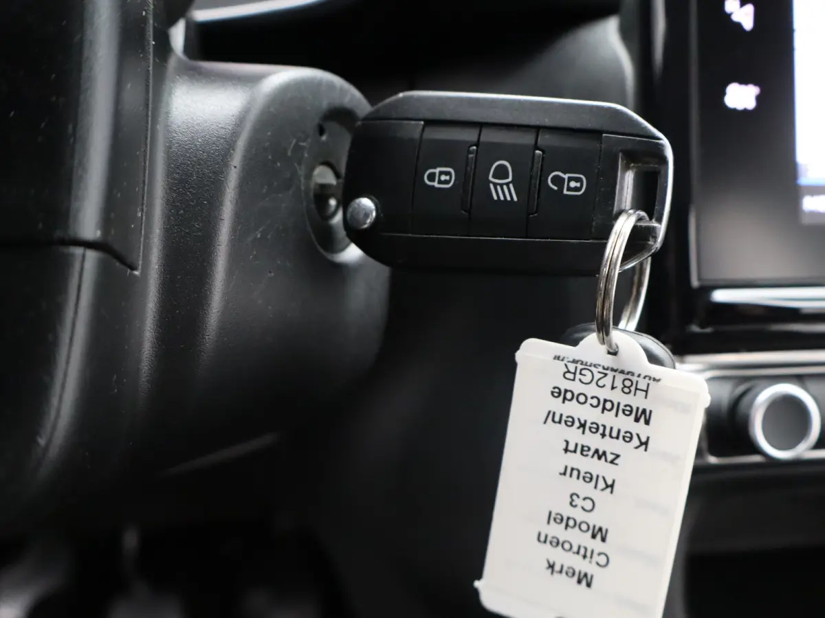 1.2 PureTech S&S Shine | Carplay | Camera | Clima | Cruise | Parkeersensoren |