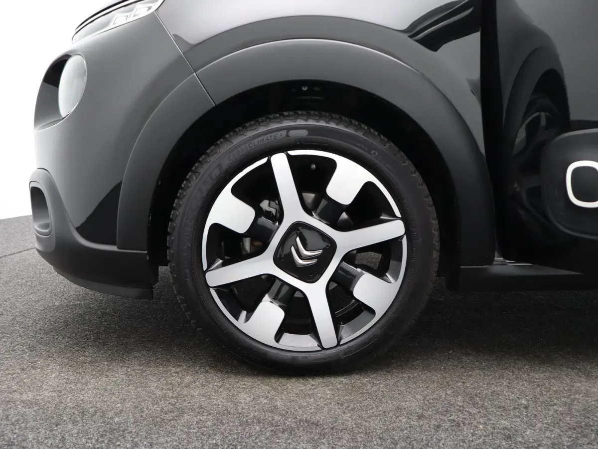 1.2 PureTech S&S Shine | Carplay | Camera | Clima | Cruise | Parkeersensoren |