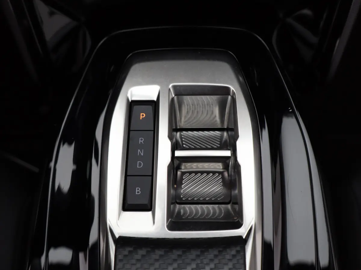 EV Allure 51 kWh | SOH 96% | Carplay | Adaptieve cruise | Stoelverwarming | Keyless | PDC V+A |