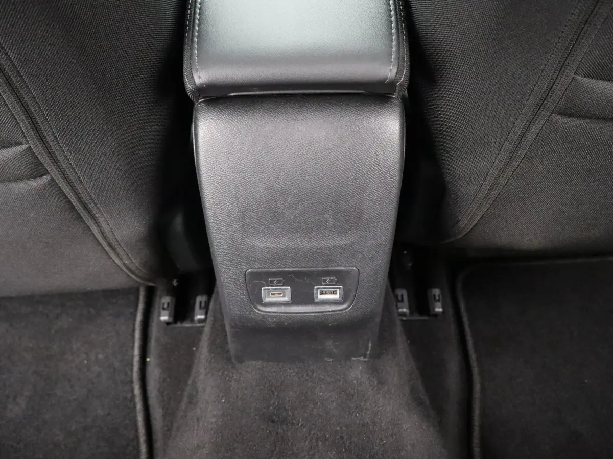 EV Allure 51 kWh | SOH 96% | Carplay | Adaptieve cruise | Stoelverwarming | Keyless | PDC V+A |