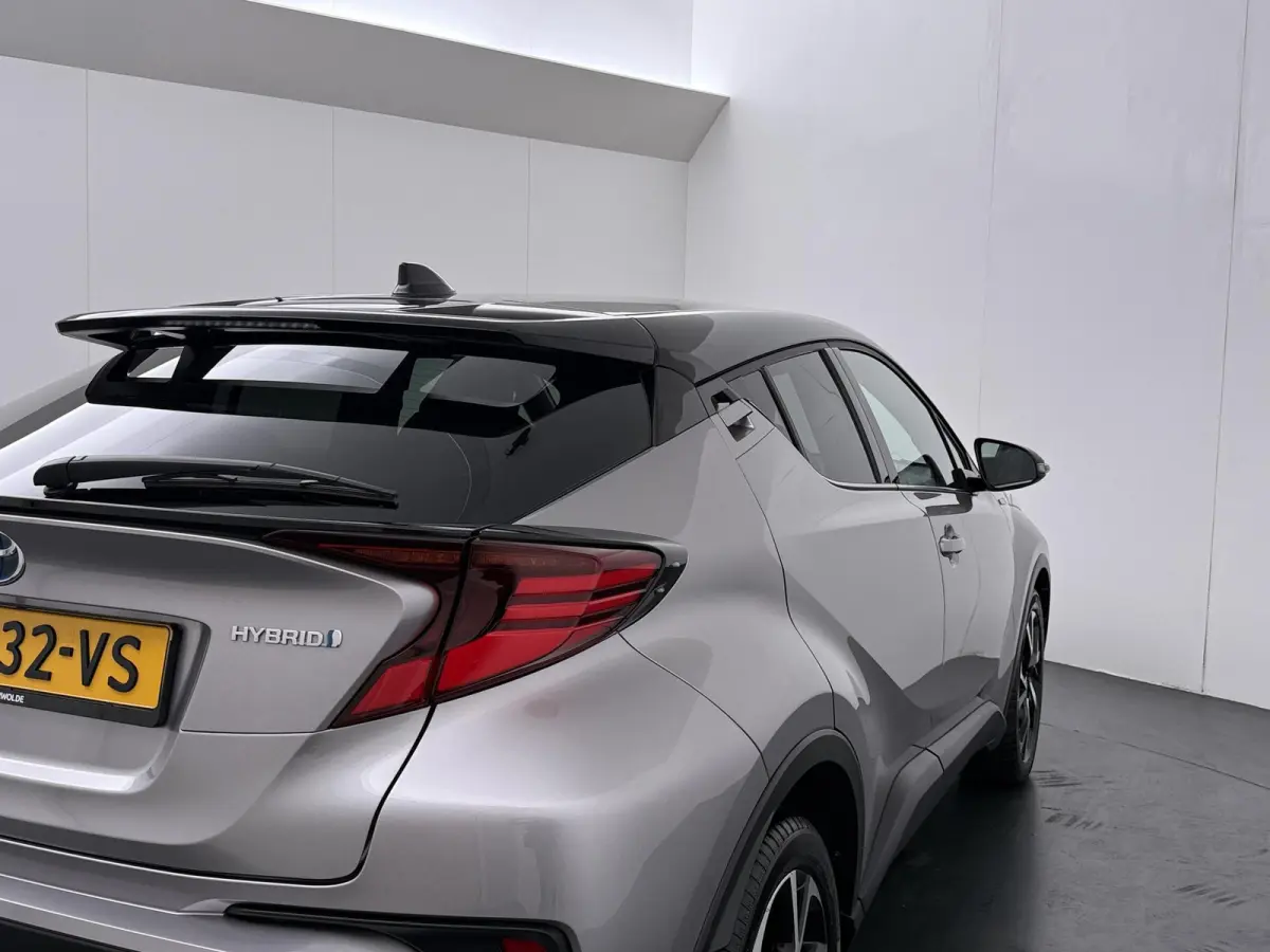 1.8 Hybrid Style Luxury | Trekhaak | JBL Audio | CarPlay | Adaptieve Cruise |