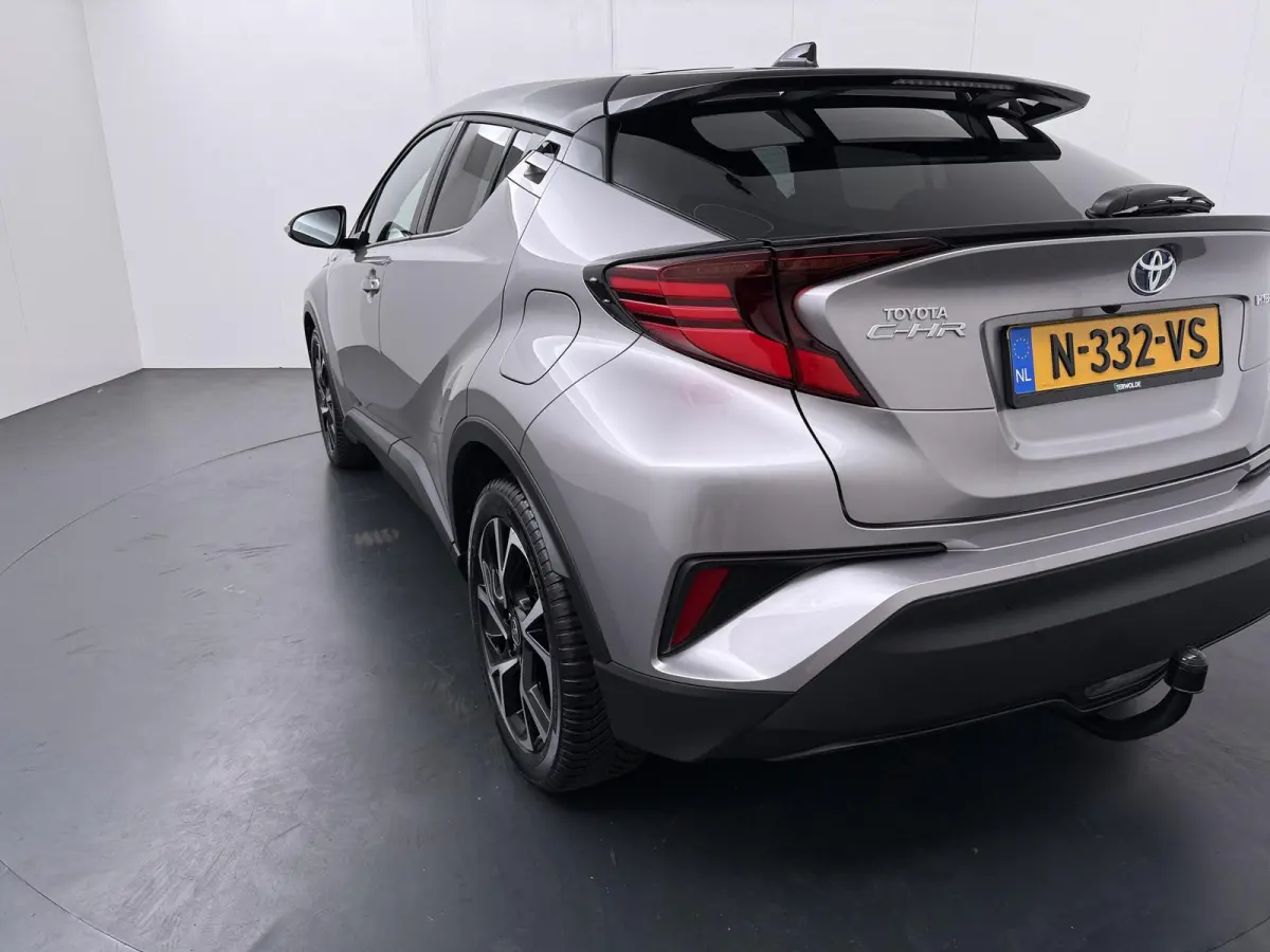 1.8 Hybrid Style Luxury | Trekhaak | JBL Audio | CarPlay | Adaptieve Cruise |