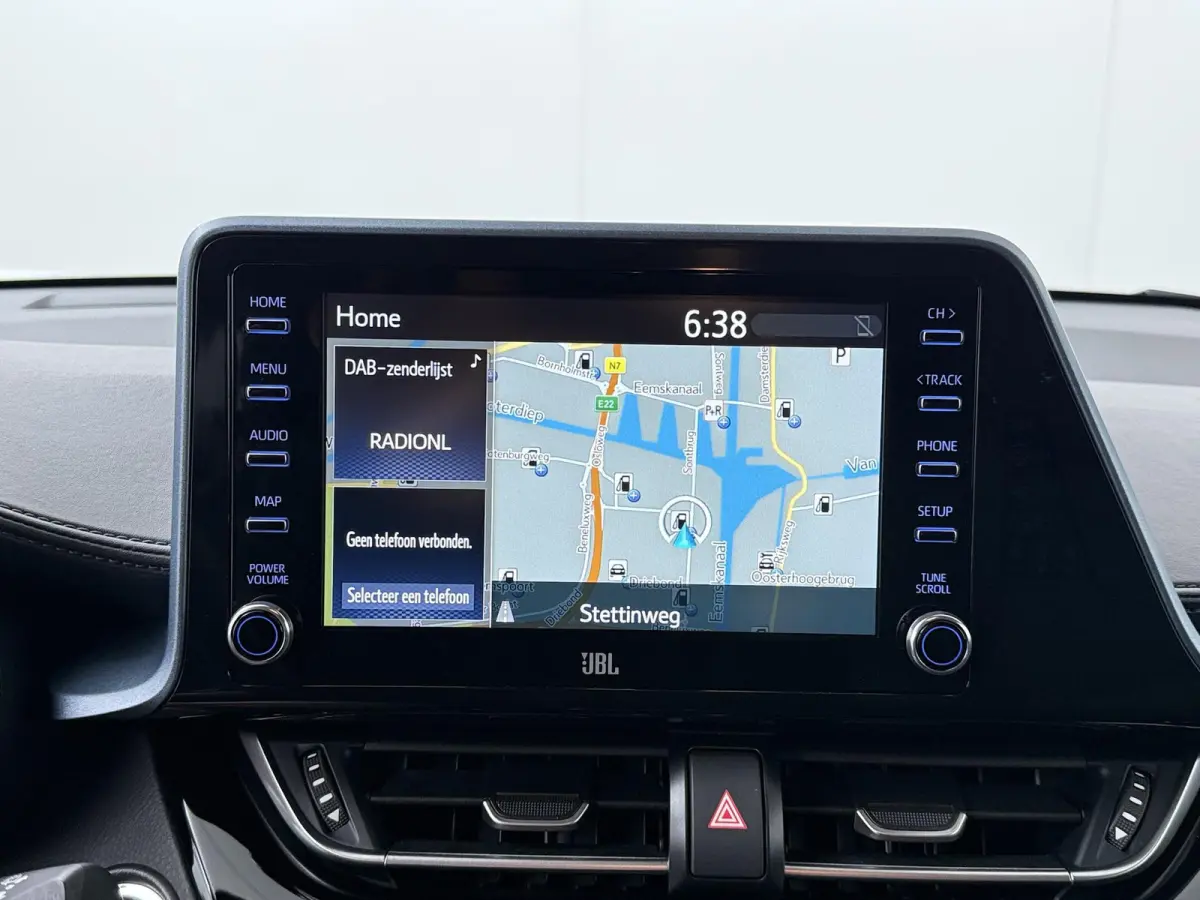 1.8 Hybrid Style Luxury | Trekhaak | JBL Audio | CarPlay | Adaptieve Cruise |