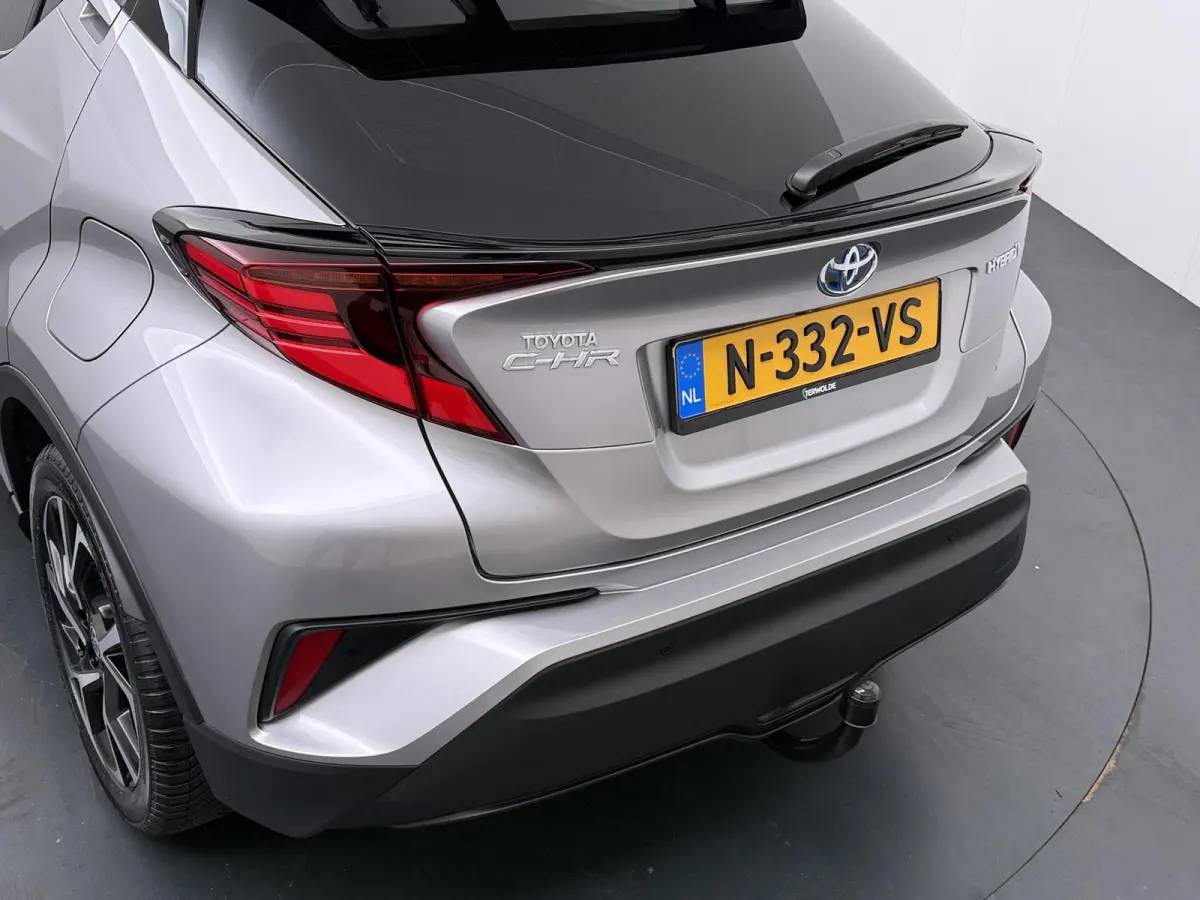 1.8 Hybrid Style Luxury | Trekhaak | JBL Audio | CarPlay | Adaptieve Cruise |