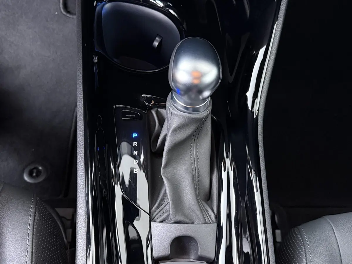 1.8 Hybrid Style Luxury | Trekhaak | JBL Audio | CarPlay | Adaptieve Cruise |
