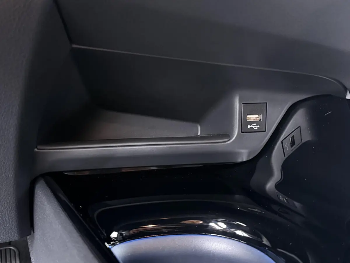 1.8 Hybrid Style Luxury | Trekhaak | JBL Audio | CarPlay | Adaptieve Cruise |