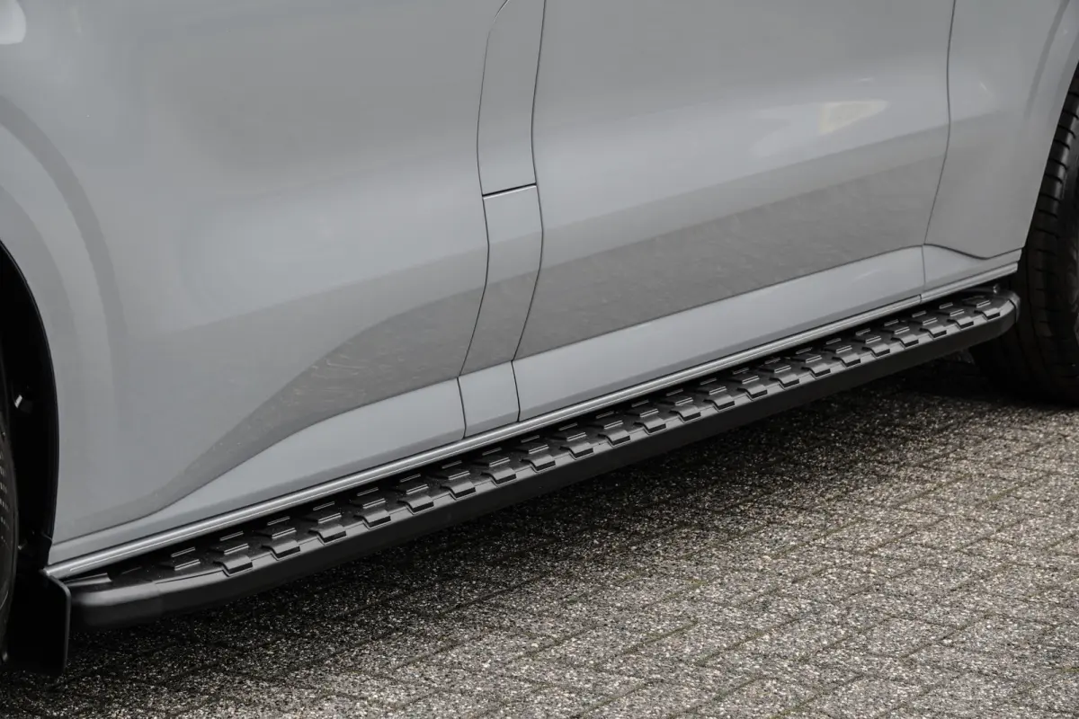 L2H1 2.5PHEV 233Pk Aut. | Limited | Plug-In Hybrid | 360° Camera | 2x Schuifdeur | Spoilerpack | 19'' | Grey Matter