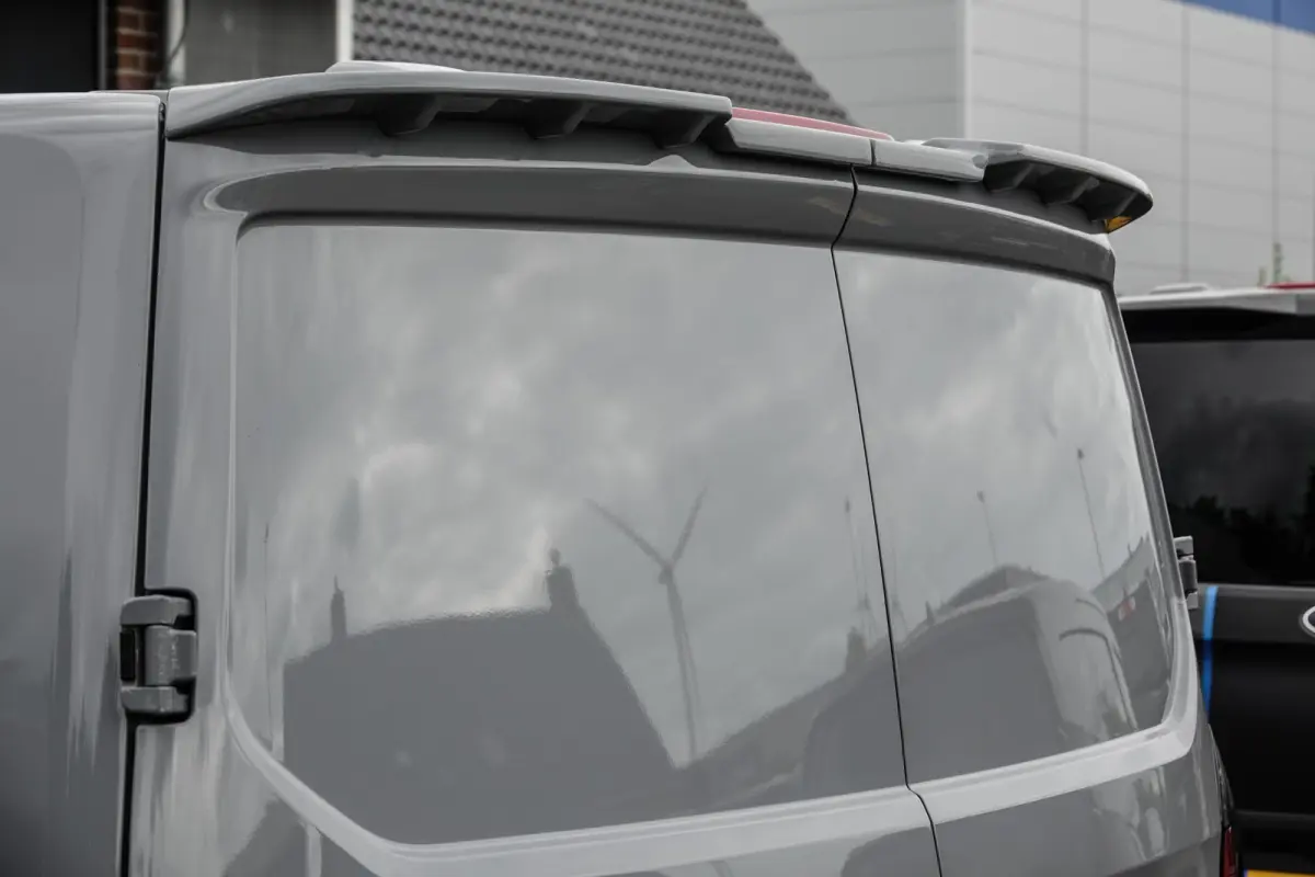 L2H1 2.5PHEV 233Pk Aut. | Limited | Plug-In Hybrid | 360° Camera | 2x Schuifdeur | Spoilerpack | 19'' | Grey Matter