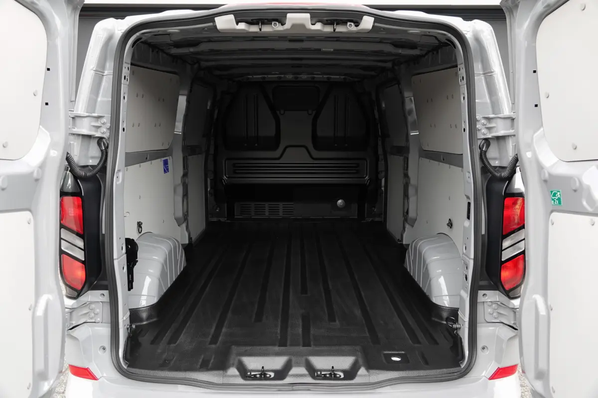 L2H1 2.5PHEV 233Pk Aut. | Limited | Plug-In Hybrid | 360° Camera | 2x Schuifdeur | Spoilerpack | 19'' | Grey Matter