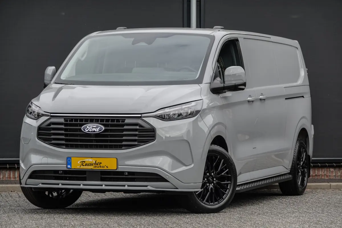 L2H1 2.5PHEV 233Pk Aut. | Limited | Plug-In Hybrid | 360° Camera | 2x Schuifdeur | Spoilerpack | 19'' | Grey Matter