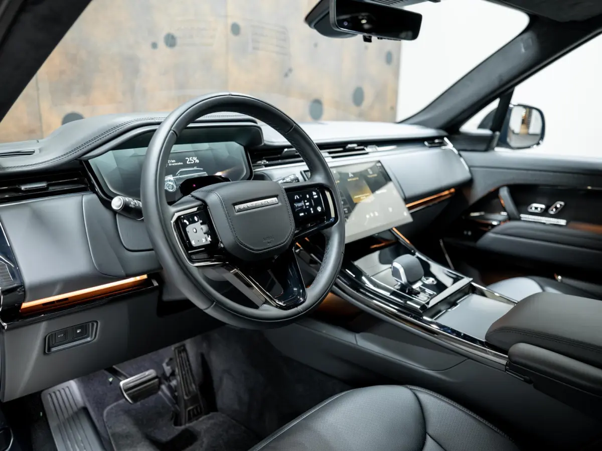 3.0 P550e Autobiography Edition PHEV | Trekhaak | Koelbox | Vierwielbest. | Massage |