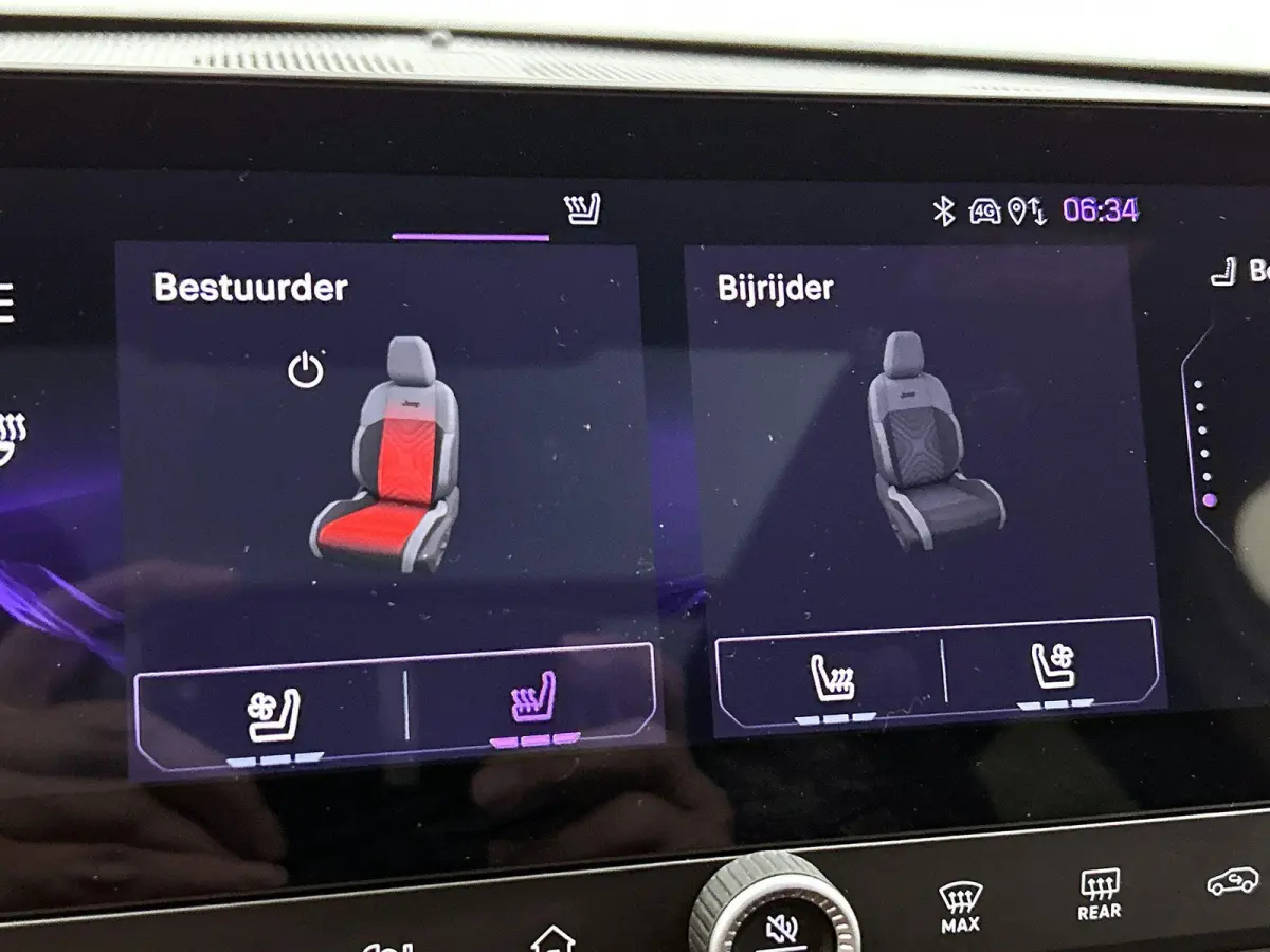 1.6 e-Hybrid Plug-In First Edition Panorama dak | 360 Camera | massagestoelen + ventilatie + verwarming