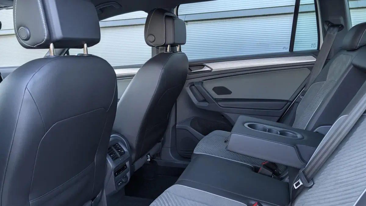 1.4 TSI e-Hybrid 245pk DSG Xperience | SoH 98% | Trekhaak | 360 camera | Navigatie